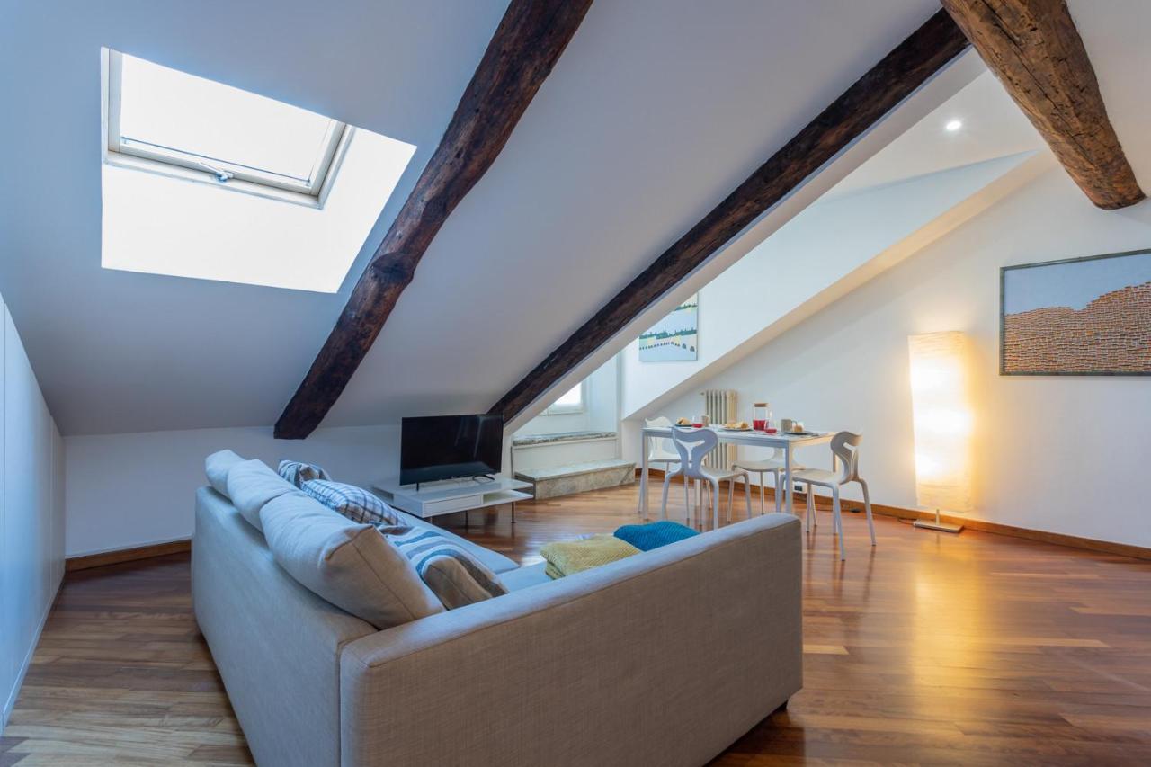 The Roof House Near Piazza San Carlo By Wonderful Italy Apartment Turin Ngoại thất bức ảnh