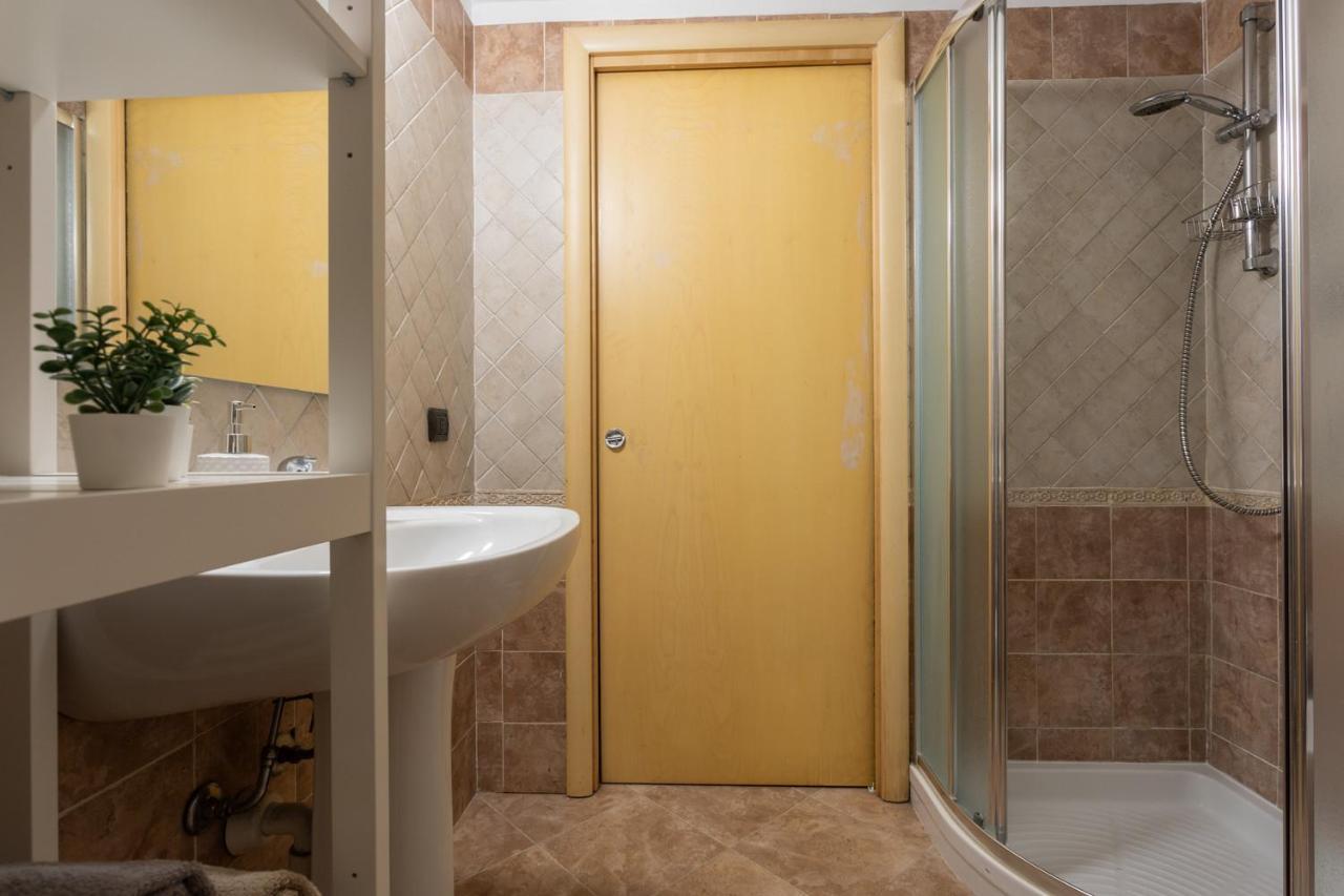 The Roof House Near Piazza San Carlo By Wonderful Italy Apartment Turin Ngoại thất bức ảnh